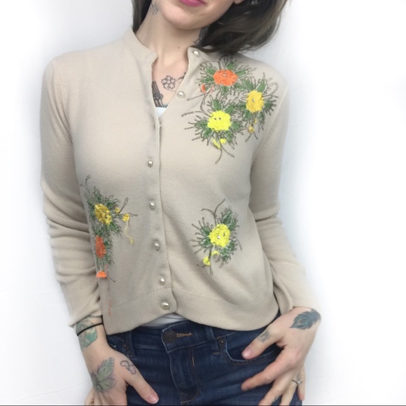 Vintage Sweaters - Vintage Embroidered Floral Cardigan